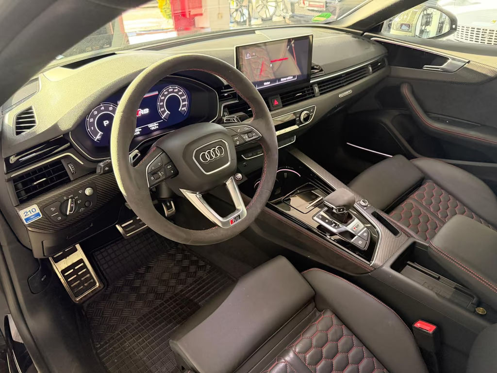 Audi RS5