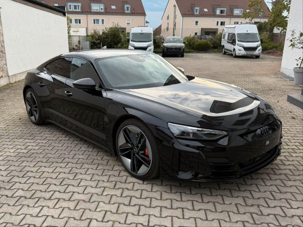 Audi RS e-tron GT AUDI EXCLUSIVE-ALLRAD-STDHZ--Matrix -PANO-B&O