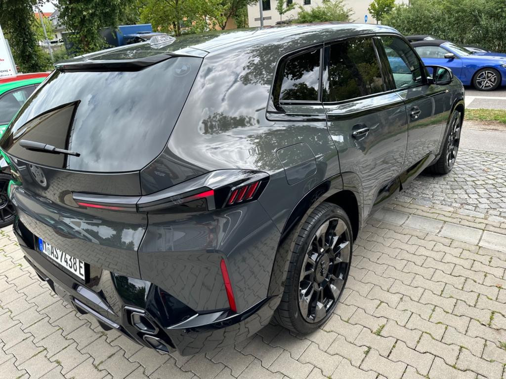 BMW XM