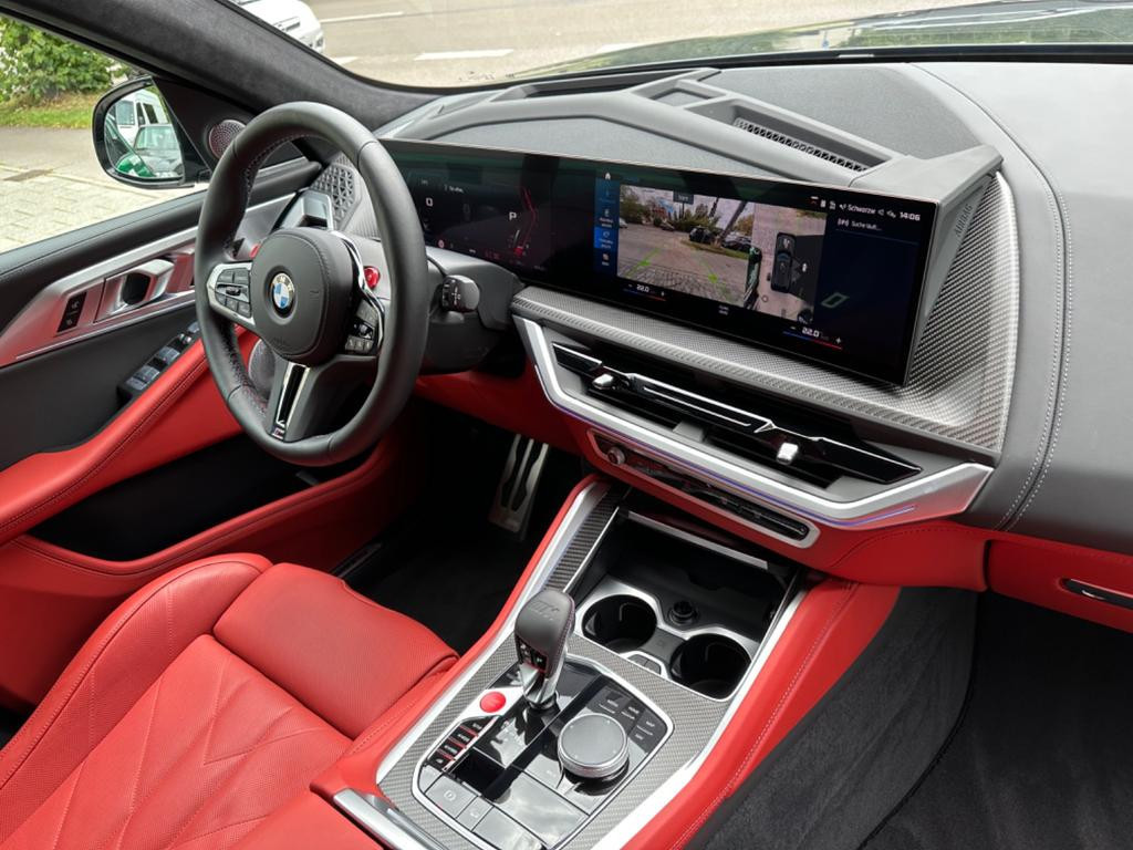 BMW XM