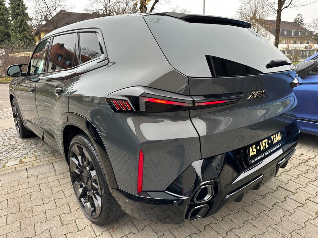 BMW XM