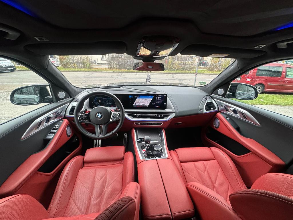 BMW XM