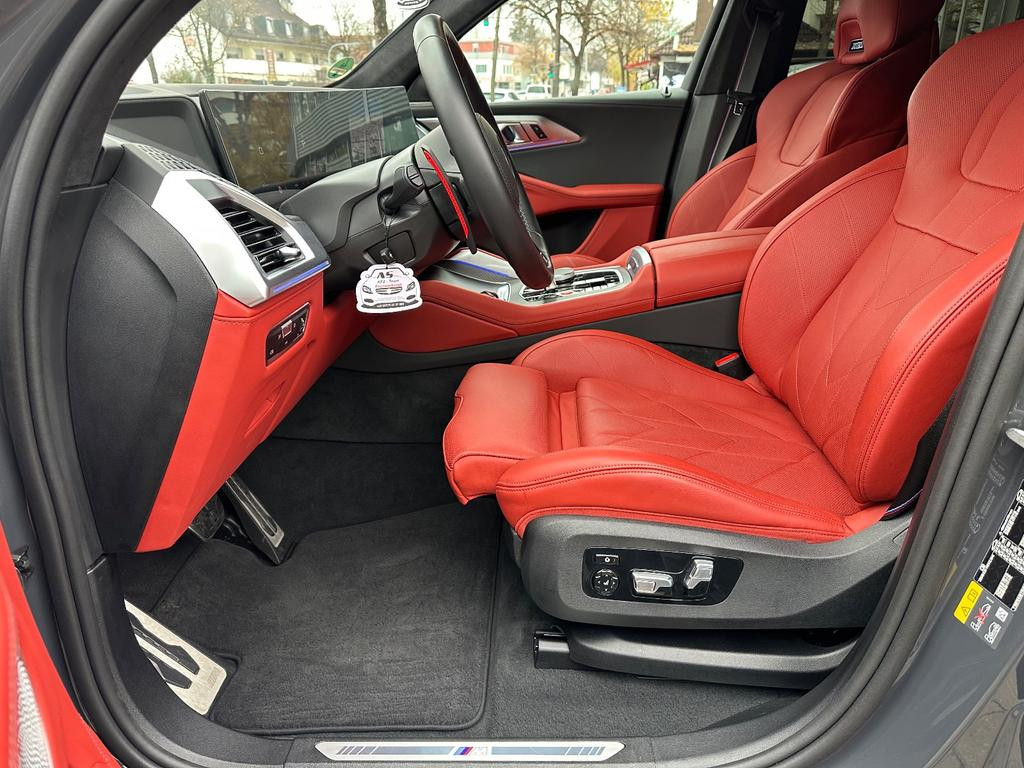BMW XM