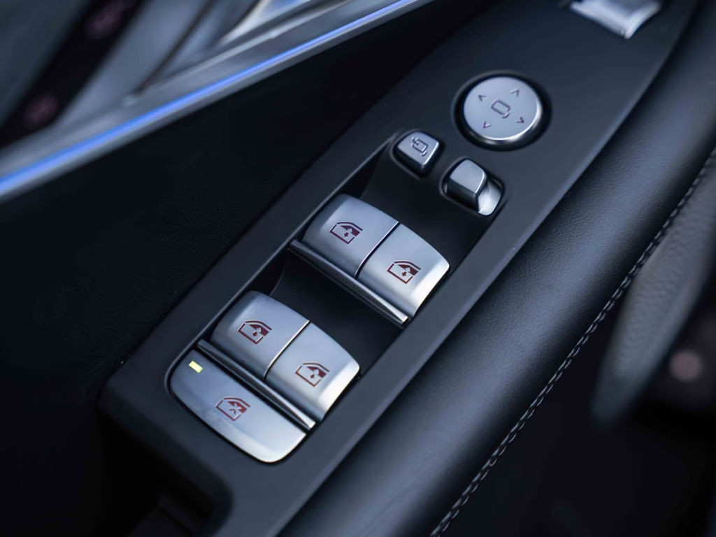 BMW XM