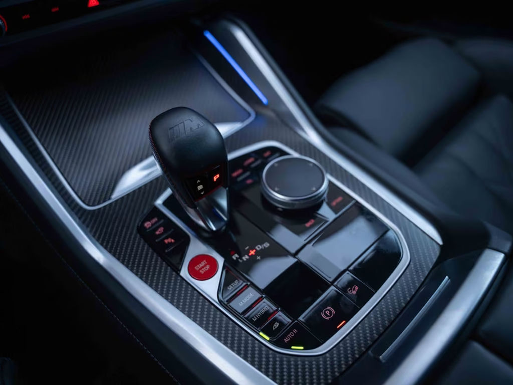 BMW XM