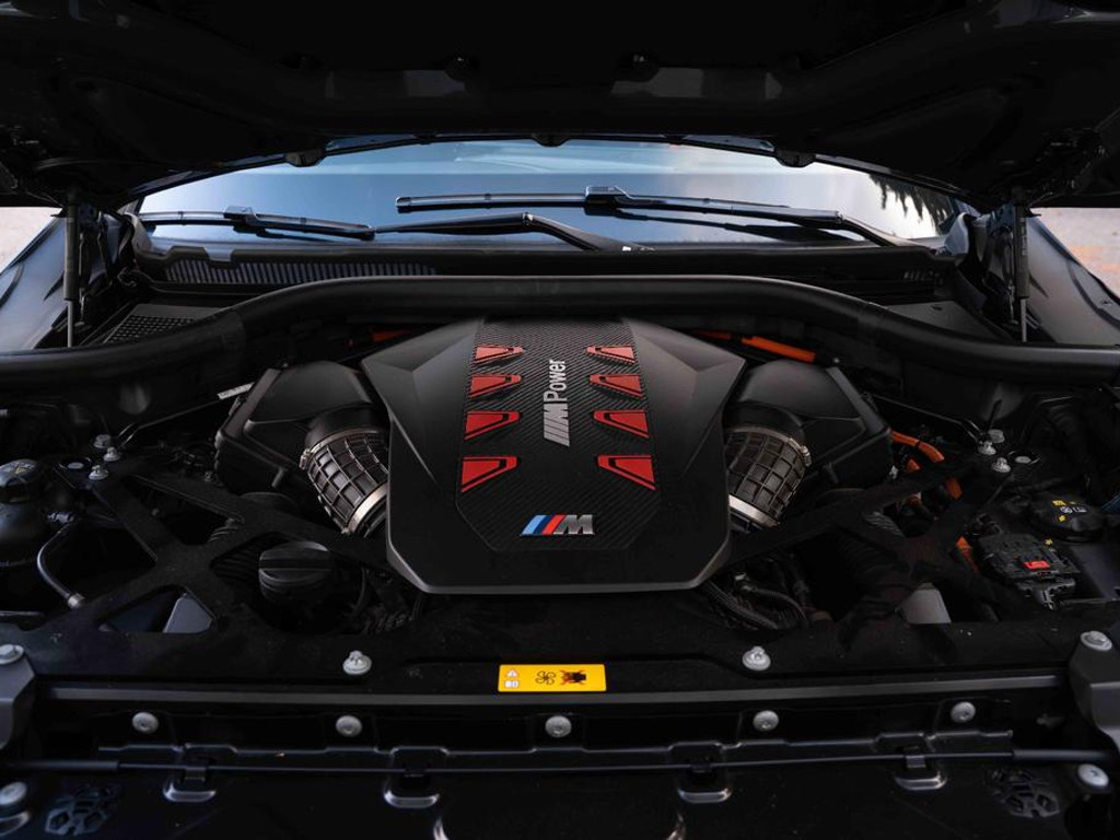 BMW XM
