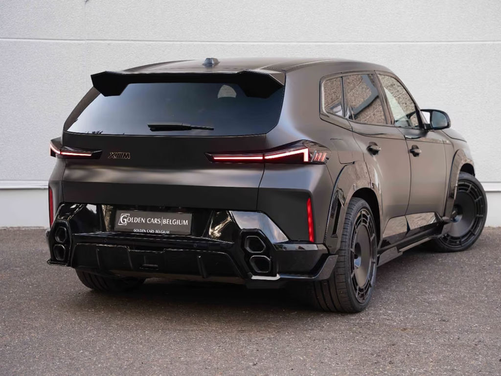 BMW XM
