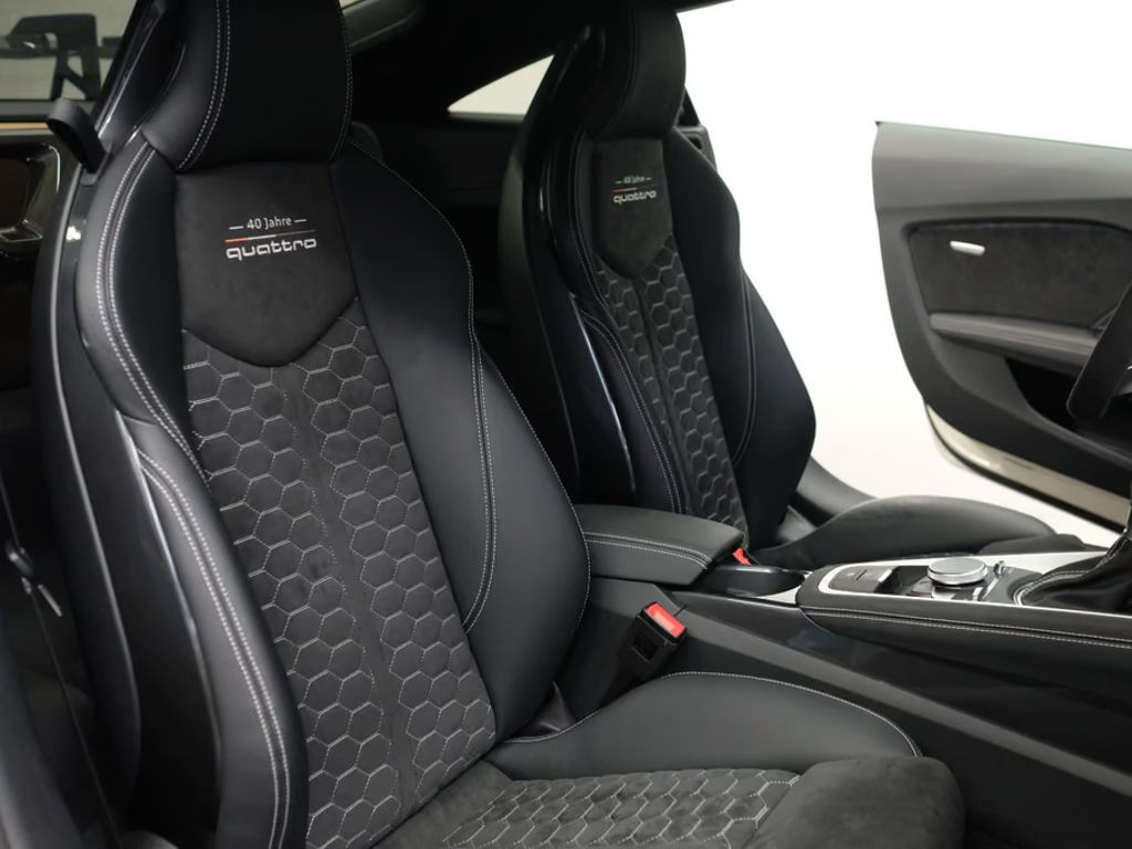 Audi TT RS