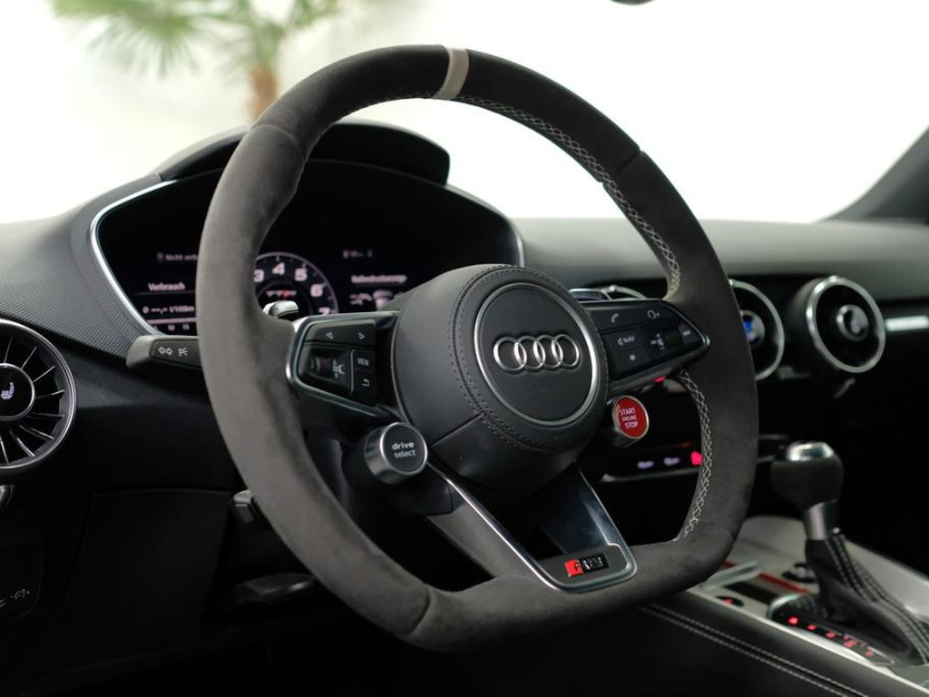 Audi TT RS