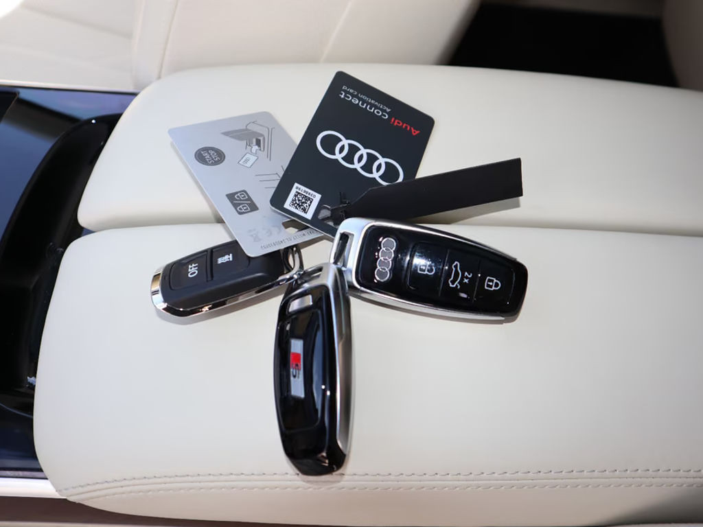 Audi S8