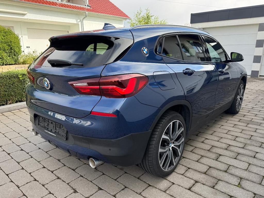 BMW X2