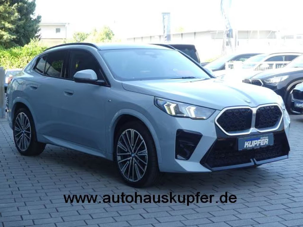 BMW X2