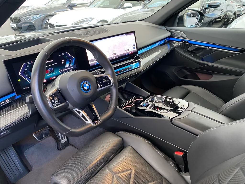 BMW i5