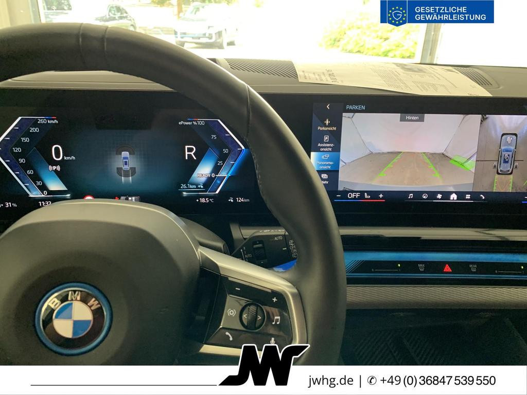 BMW i5