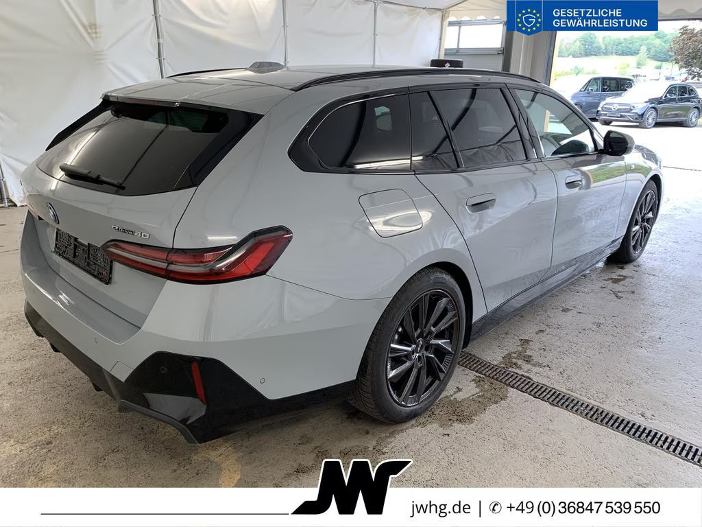 BMW i5