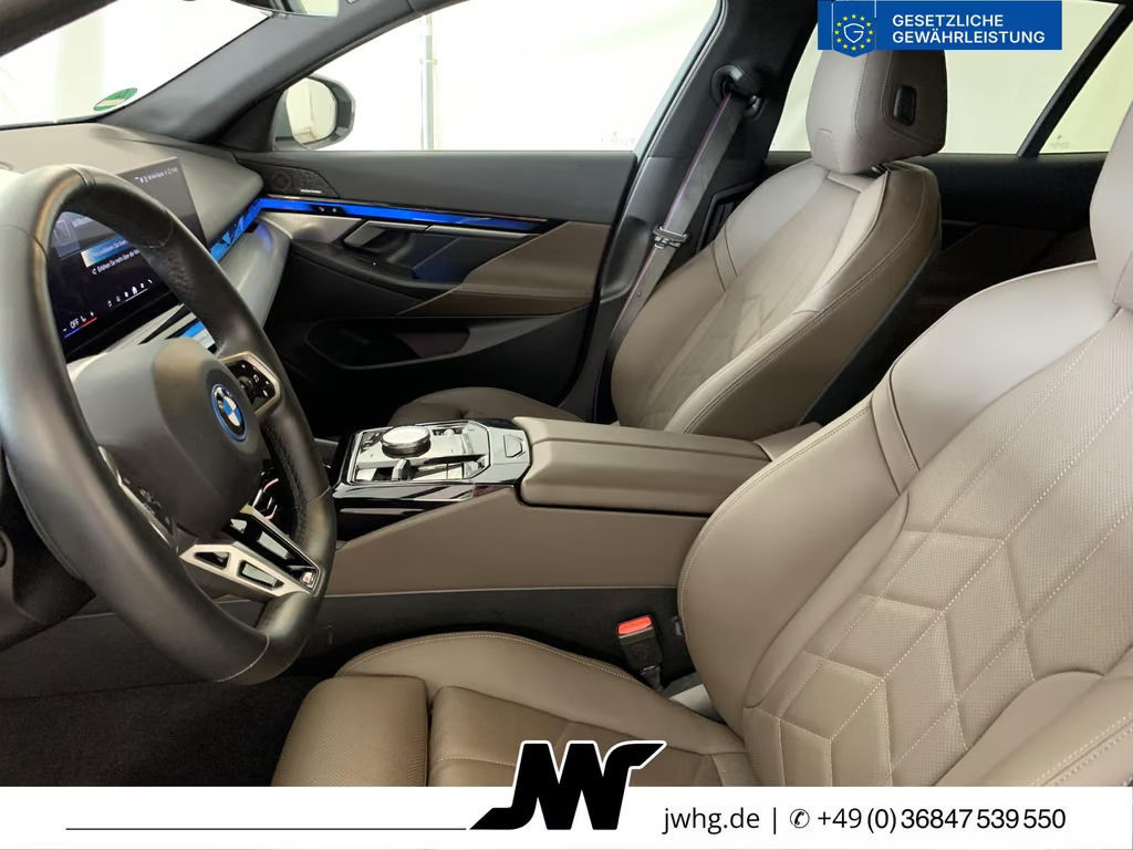 BMW i5