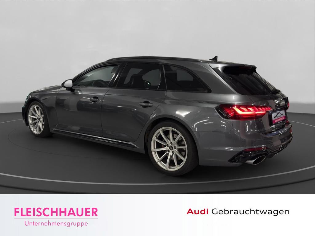 Audi RS4