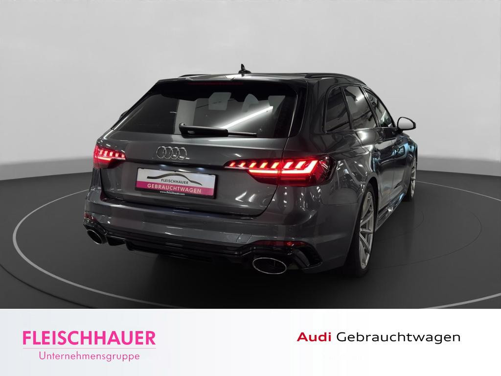 Audi RS4