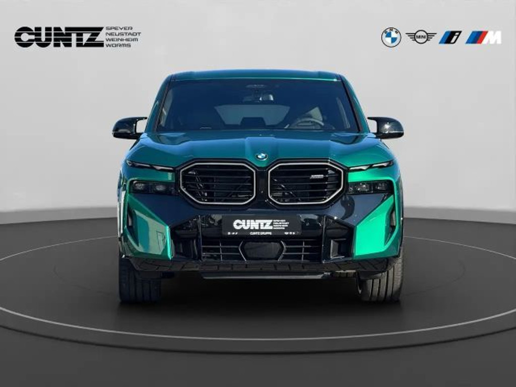 BMW XM