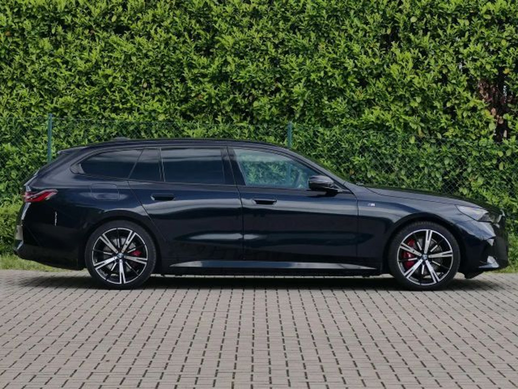 BMW i5 M-Sport Touring eDrive40