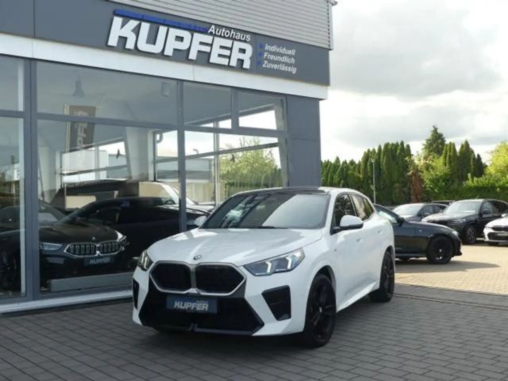 BMW X2