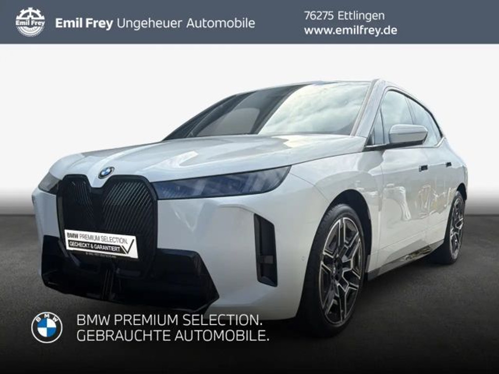 BMW iX xDrive45