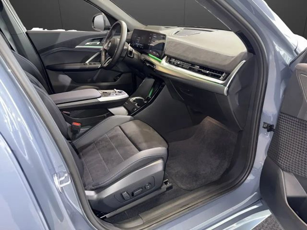 BMW iX2
