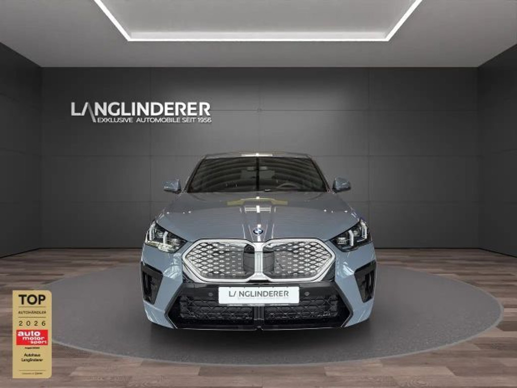 BMW iX2