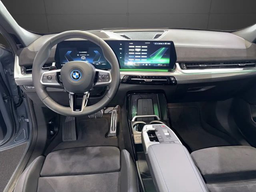 BMW iX2
