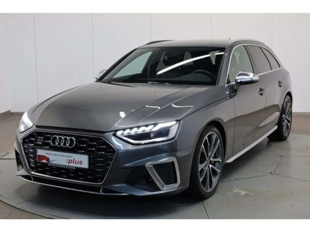 Audi S4