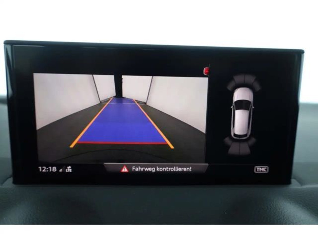 Audi SQ2