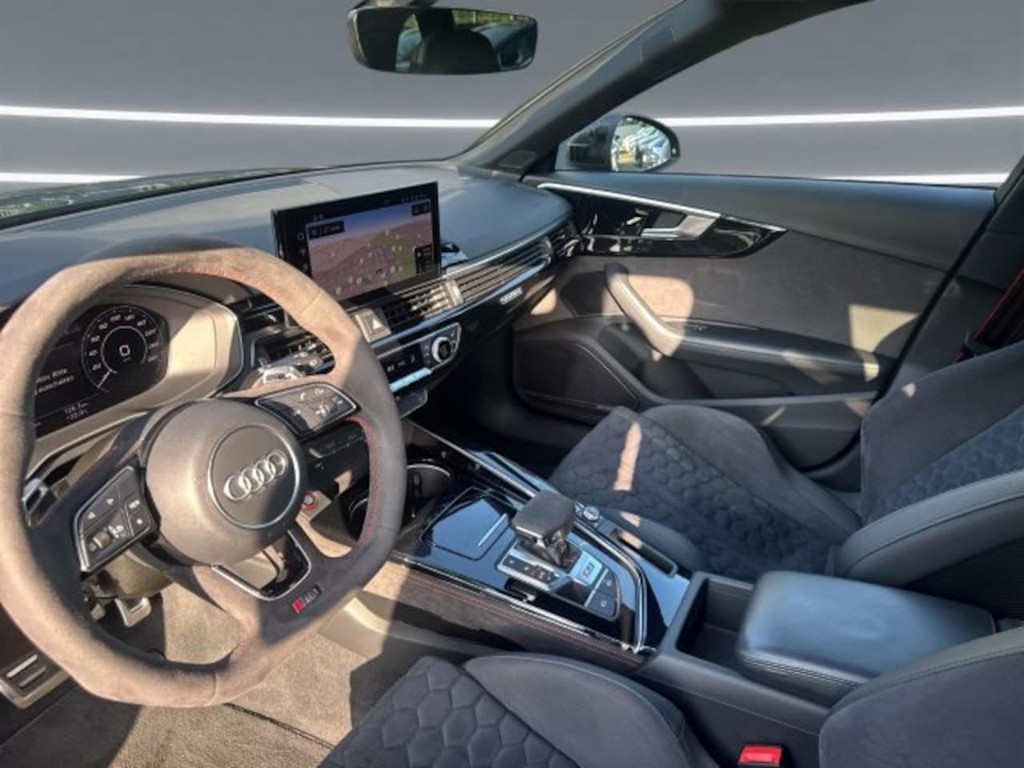 Audi RS4