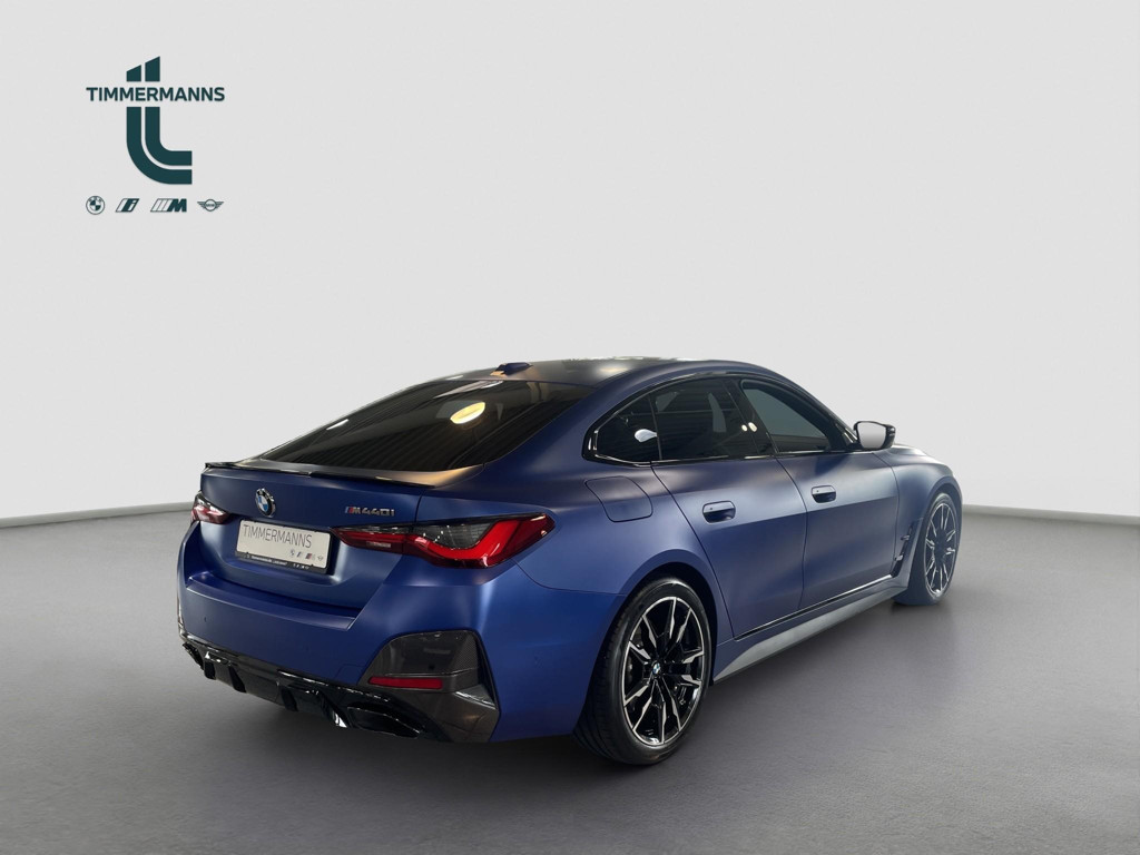 BMW M440