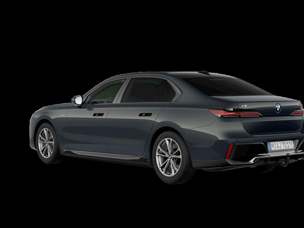 BMW i7