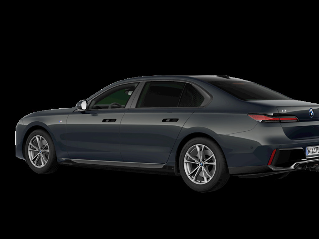 BMW i7