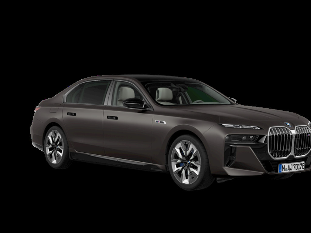 BMW i7