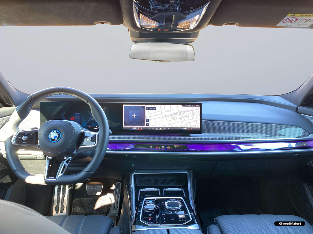 BMW i7