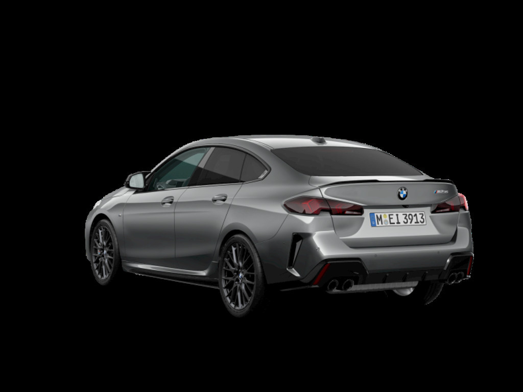 BMW M235