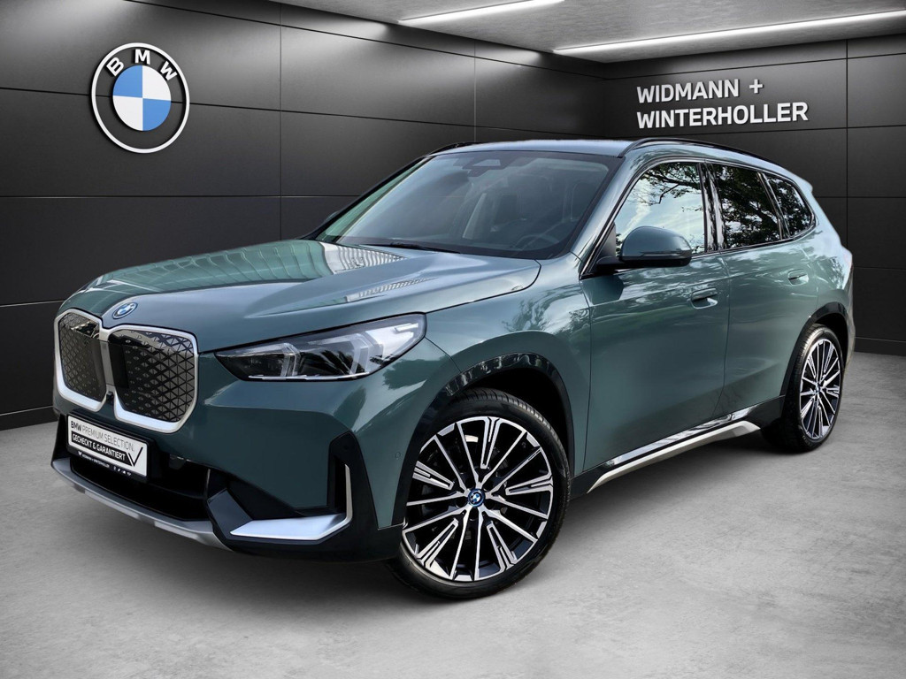 BMW iX1 xDrive30