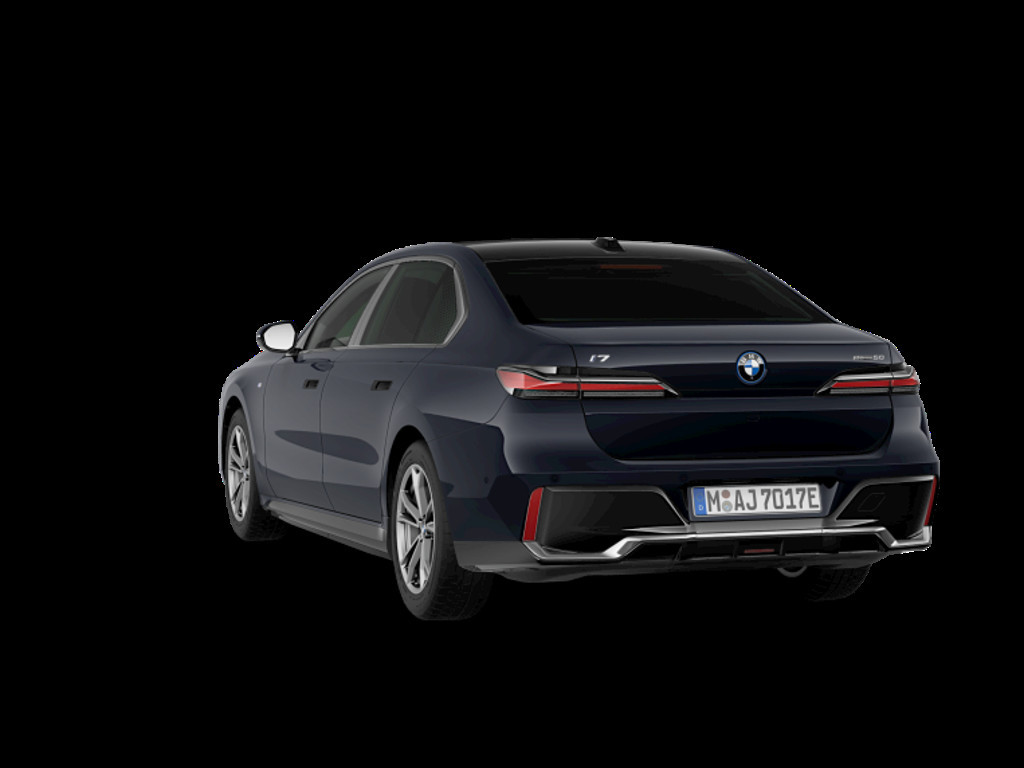 BMW i7