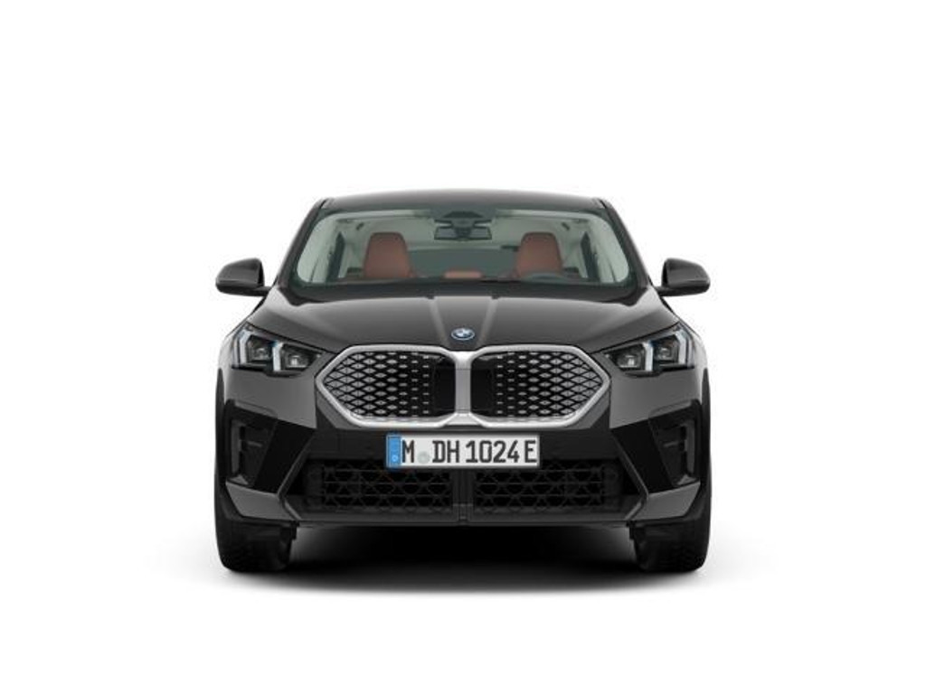 BMW iX2 xDrive30