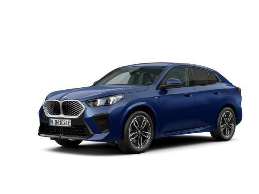 BMW iX2 xDrive30