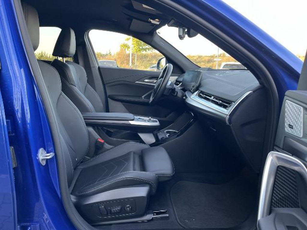 BMW iX2