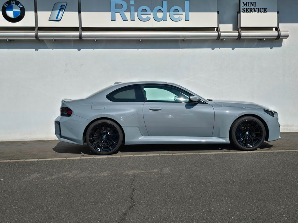 BMW M2