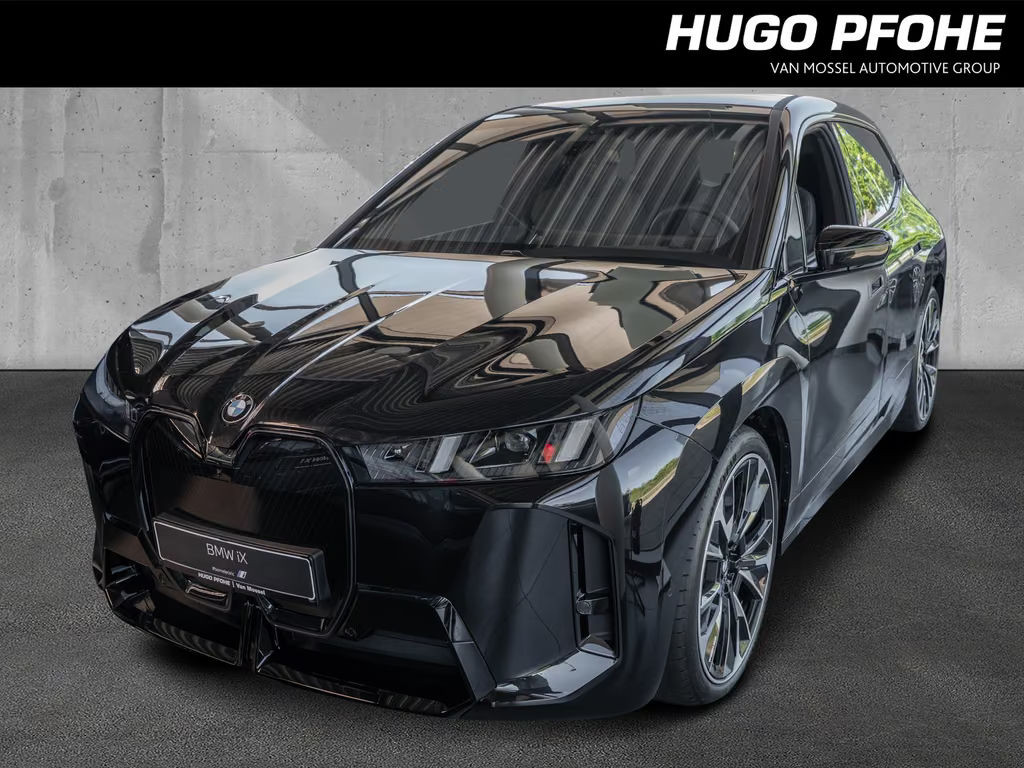 BMW iX