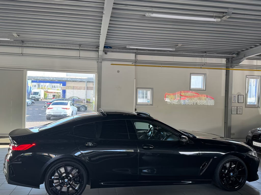 BMW M850
