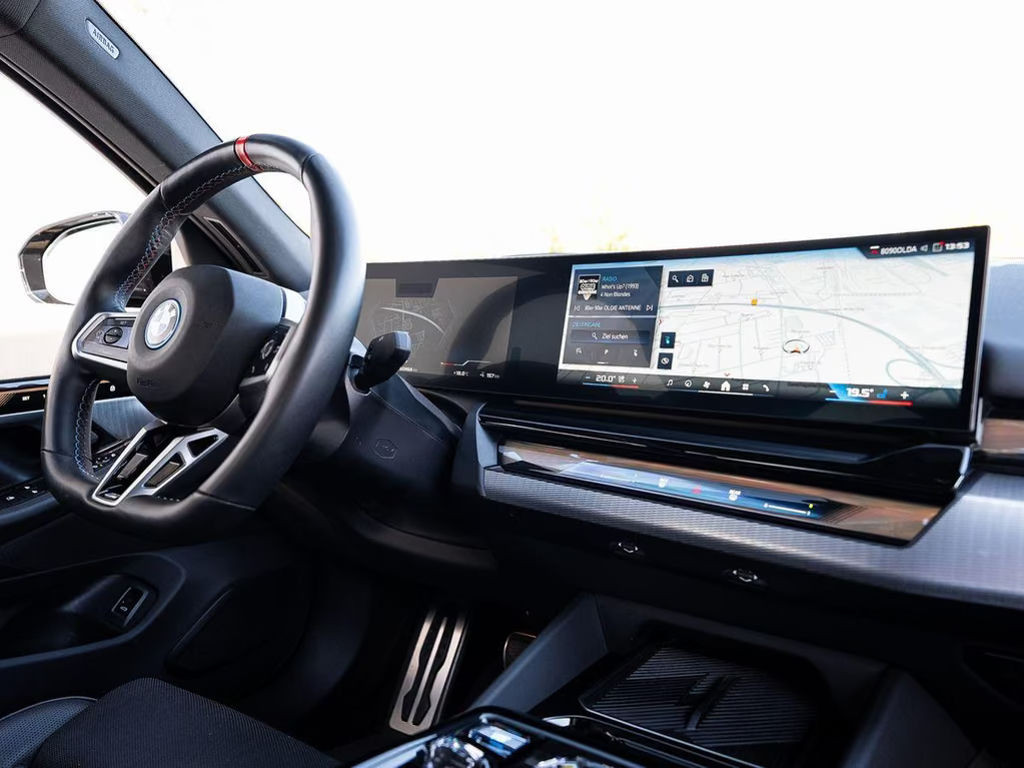BMW i5