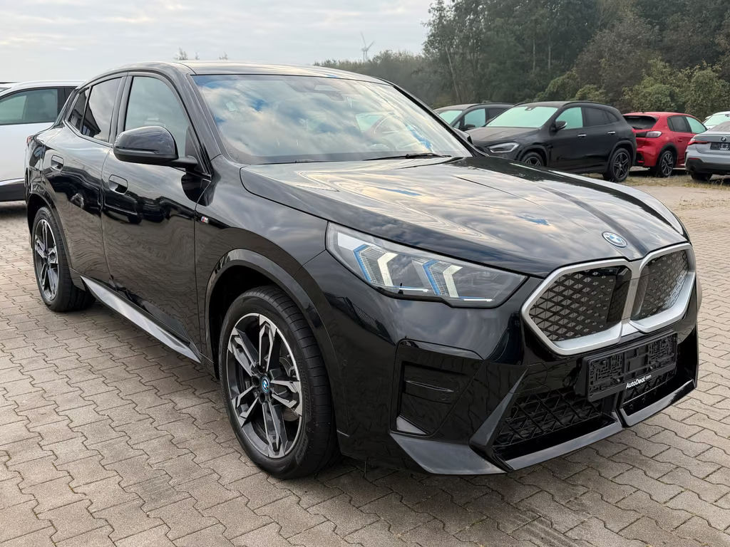 BMW iX2