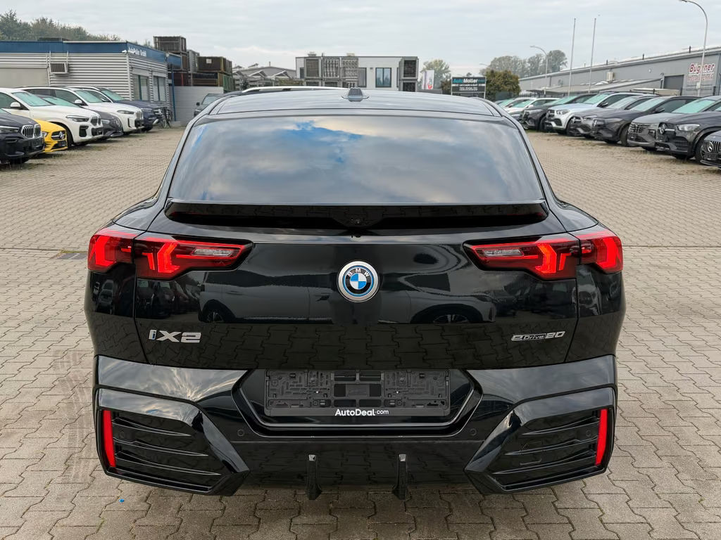 BMW iX2