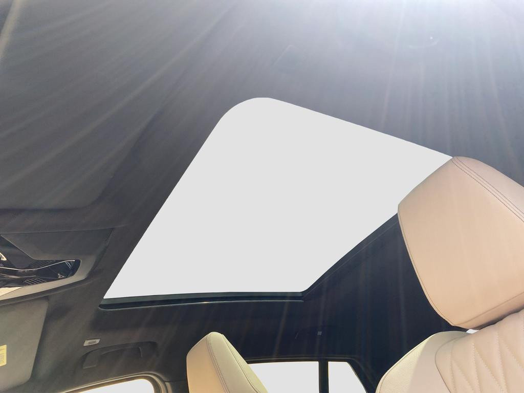 BMW iX2